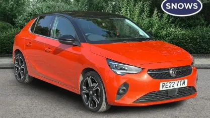 Usado Vauxhall Corsa Edition 75 HP (55 kW) 2022 Laranja Citadino