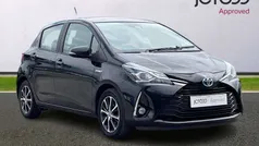 Black Used 2018 Toyota Yaris Hybrid Hatchback | £11,344 (Fair price)