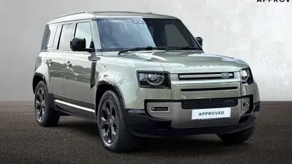 Used Land Rover Defender SE Dynamic 249 HP (183 kW) 2022 Green SUV