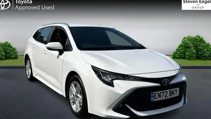 Used Toyota Corolla 122 HP (89 kW) 2022 White Estate
