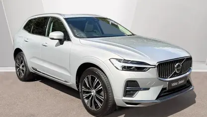 Used Volvo XC60 Inscription 340 HP (250 kW) 2021 Silver SUV