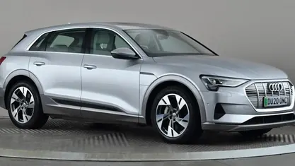 Silver Used 2020 Audi e-tron Design SUV | £21,197 (Fair price)