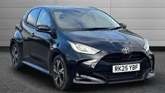 Black Used 2025 Toyota Yaris Hybrid Design Hatchback | £21,299 (Fair price)
