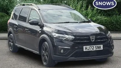 Used Dacia Jogger Extreme 110 HP (80 kW) 2022 Black MPV