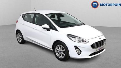 Używany Ford Fiesta Zetec 101 KM (74 kW) 2019 Biały Hatchback