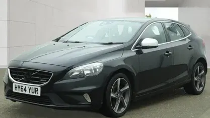 Used Volvo V40 R-Design 190 HP (139 kW) 2014 Black Hatchback