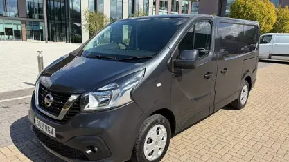 Used Nissan NV300 Acenta 120 HP (88 kW) 2021 Grey Van