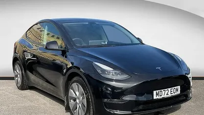 Used Tesla Model Y Long Range AWD 286 kW (389 HP) 2025 SUV