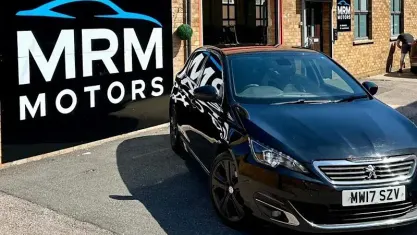 Usado Peugeot 308 GT-line 120 HP (88 kW) 2016 Citadino