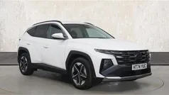 White Used 2025 Hyundai Tucson Premium SUV | £25,897 (Fair price)