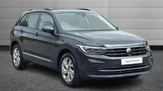 Grey Used 2022 VW Tiguan Life SUV | £21,195 (Fair price)