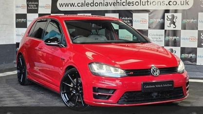 Begagnad VW Golf VII R 300 HK (220 kW) 2016 Halvkombi