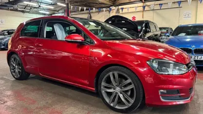 Used VW Golf VII GT 150 HP (110 kW) 2016 Red Hatchback