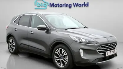 Second-hand Ford Kuga Titanium 224 CP (164 kW) 2020 SUV