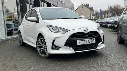 Used Toyota Yaris Hybrid 116 HP (85 kW) 2025 Hatchback