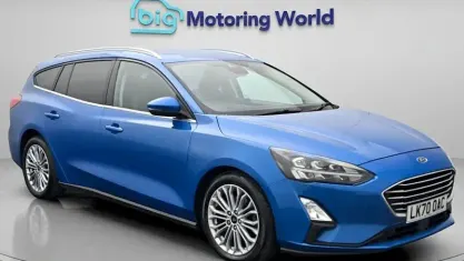 Used Ford Focus Titanium X 120 HP (88 kW) 2020 Blue Estate