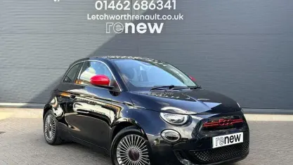 Used Fiat 500e Red 86 kW (118 HP) 2022 Black Hatchback