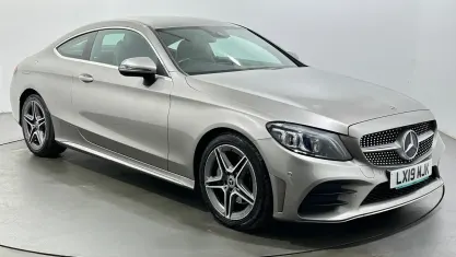 Used Mercedes C200 AMG line 184 HP (135 kW) 2019 Silver Coupe
