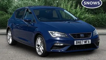 Used Seat Leon FR 125 HP (91 kW) 2017 Blue Hatchback