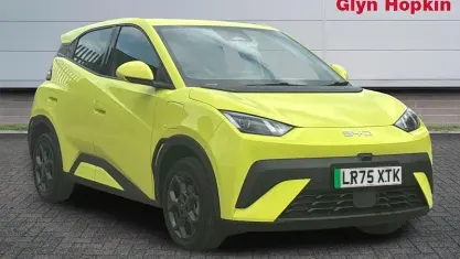 New BYD Dolphin Surf Boost 64 kW (88 HP) 2025 Green Hatchback