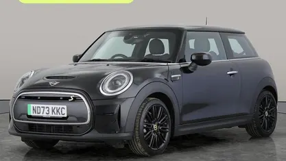 Used Mini Cooper Level 2 135 kW (184 HP) 2023 Hatchback