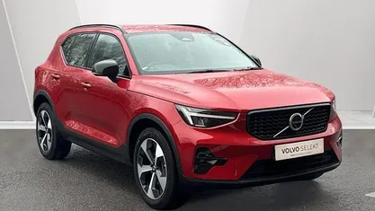 Used 2025 Volvo XC40 Plus SUV | £31,141 (Fair price)