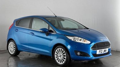 Usado Ford Fiesta Titanium 105 HP (77 kW) 2015 Citadino