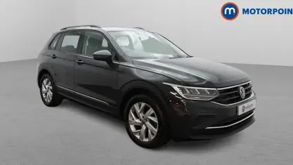 Używany VW Tiguan Life 150 KM (110 kW) 2022 Szary SUV