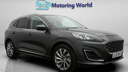 Used 2023 Ford Kuga Vignale SUV | £17,900 (Good price)