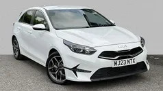 White Used 2023 Kia Ceed 3 Hatchback | £13,050 (Good price)