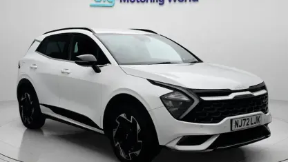 Used Kia Sportage GT-Line 265 HP (194 kW) 2022 White SUV
