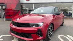 Red New 2025 Vauxhall Astra Ultimate Hatchback | £25,888 (Good price)