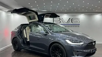 Used Tesla Model X Standard Range 448 kW (610 HP) 2017 Silver SUV