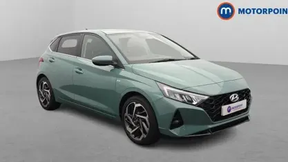 Used Hyundai i20 Premium 101 HP (74 kW) 2023 Green Hatchback