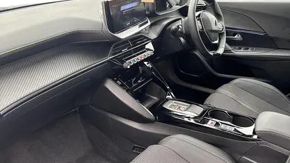 Used Peugeot 2008 GTi 137 HP (100 kW) 2024 SUV