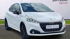 White Used 2017 Peugeot 208 Hatchback | £6,567 (Fair price)