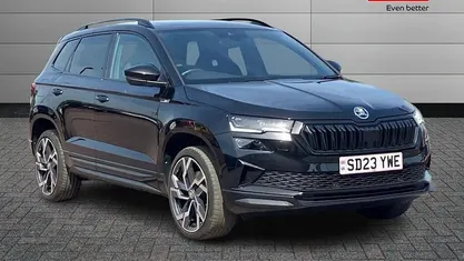 Used 2024 Skoda Karoq SportLine SUV | £22,699 (Good price)