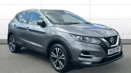 Used Nissan Qashqai N-Connecta 140 HP (102 kW) 2021 Grey SUV