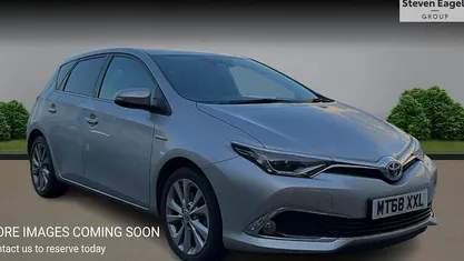 Used Toyota Auris Hybrid 136 HP (100 kW) 2019 Hatchback