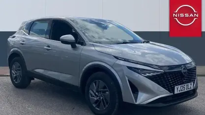 New Nissan Qashqai Acenta Premium 140 HP (102 kW) 2025 Silver SUV