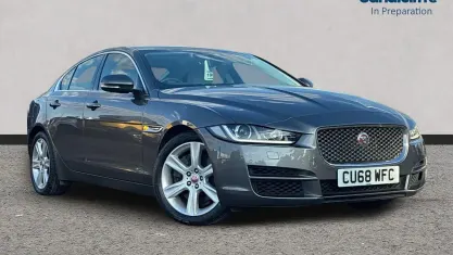 Used Jaguar XE Portfolio 250 HP (183 kW) 2018 Grey Sedan