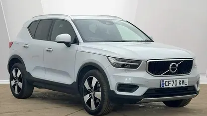 Used Volvo XC40 Momentum 163 HP (119 kW) 2021 SUV