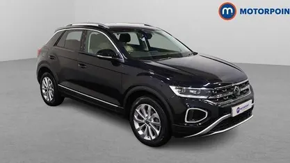 Used 2025 VW T-Roc Style SUV | £22,199 (Fair price)