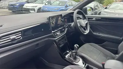 New VW T-Roc Design 116 HP (85 kW) 2025 Black SUV