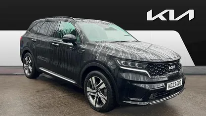 Black Used 2023 Kia Sorento SUV | £33,029 (Fair price)