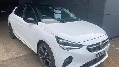 Used Vauxhall Corsa Elite 101 HP (74 kW) 2021 Hatchback