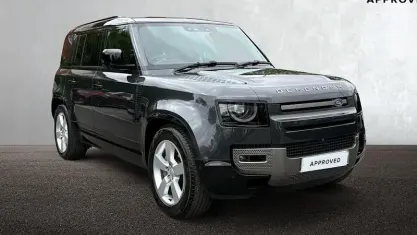 Used Land Rover Defender HSE Dynamic 300 HP (220 kW) 2024 Grey SUV