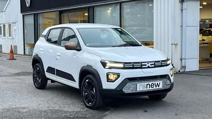 Used 2025 Dacia Spring Extreme Hatchback | £10,441 (Fair price)