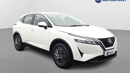 White Used 2022 Nissan Qashqai Acenta Premium SUV | £13,399 (Good price)