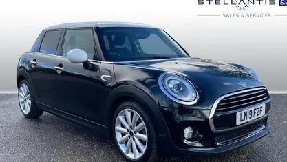 Used Mini Cooper Hatch 136 HP (100 kW) 2018 Hatchback